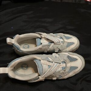 Merrell Kids Girls Size 4.5 Hiking Shoes WaterPro Z-Rap Continuum Lt Grey Blue